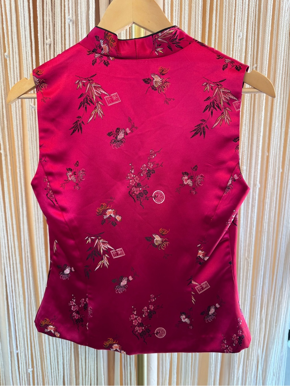 Vintage Dressbarn fuchsia pink satin Chinese vest v-neck frog knot buttons small - Picture 3 of 16